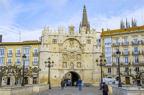 ligar en burgos|Conocer gente en Burgos ciudad gratis